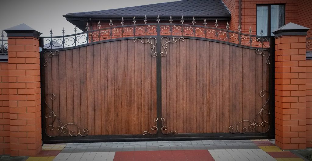 Купить простые ворота для дома: советы по выбору, установке и уходу в Шахтах от 33706 руб | ВоротМастер-Шхт